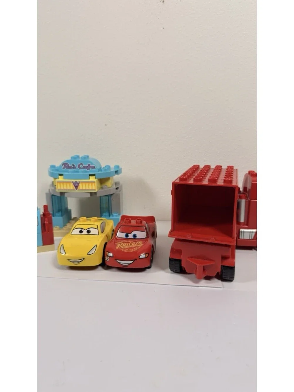Lego Duplo Disney Cars Flos Cafe 10846 Complete No box/manual McQueen Cruz Mack